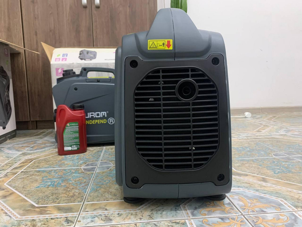 Генератор инверторный Eurom 230V Independ 2000 Бензиновый генератор Маленький инверторный генератор Белая Церковь - изображение 2