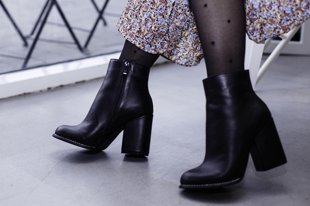 SANTINI Черевики жіночі SANTINI 953652-11 чорні/камні (весна-осінь, шкіра натуральна) (3107) 35 Коломыя - изображение 1