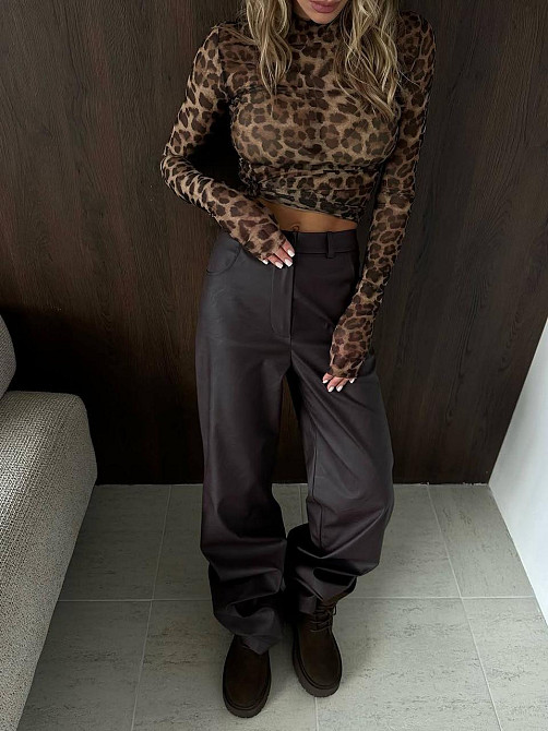 Женский стильный леопардовый лонгслив из стрейч сетки Одесса - изображение 4