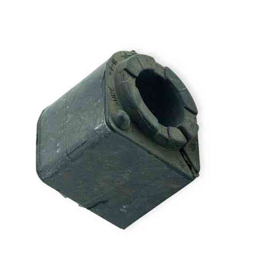 Втулка передняя Ford FOCUS III, Kuga II (d-23 мм) стабилизатора Мукачево