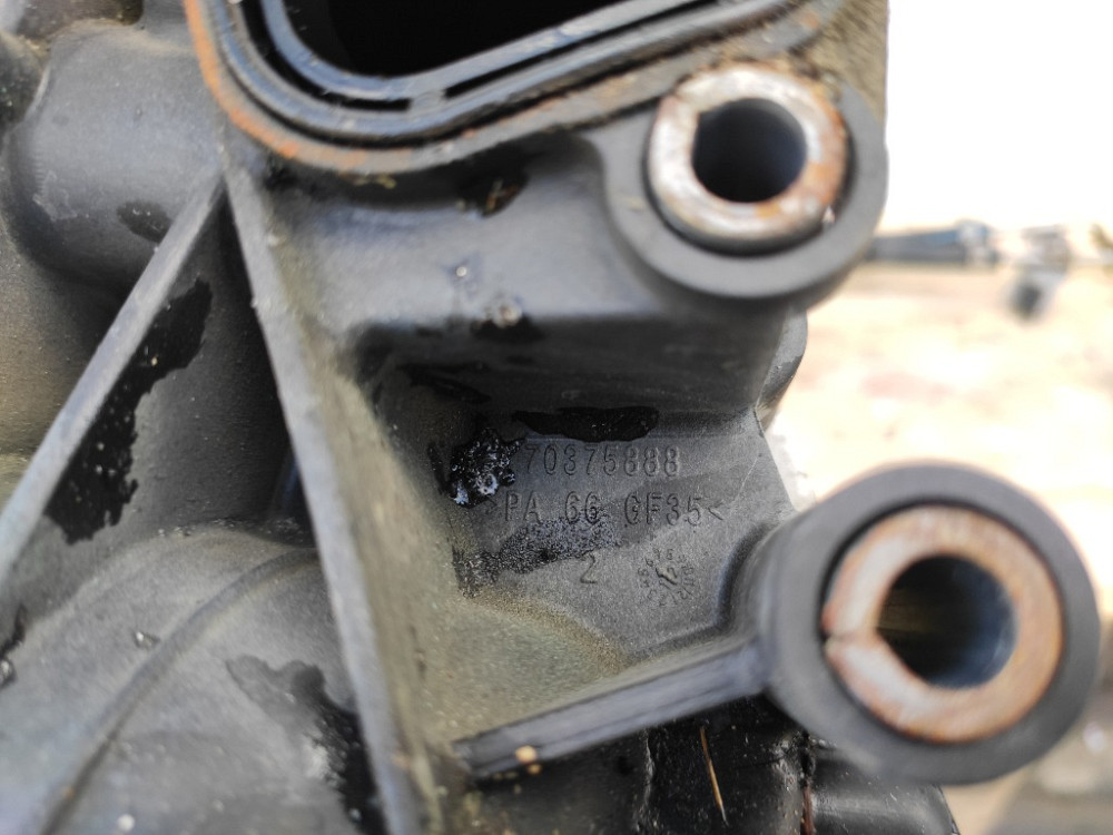 Корпус масляного фільтра з радіатором Renault Megane III 1.6 dci 2008-2015 (152085948R) Ковель - фото 4