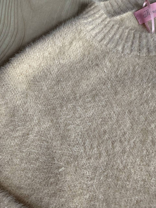 Светр жіночий Fancy Matinee 5977 ангора базовий, бежевий, one size Київ - фото 9