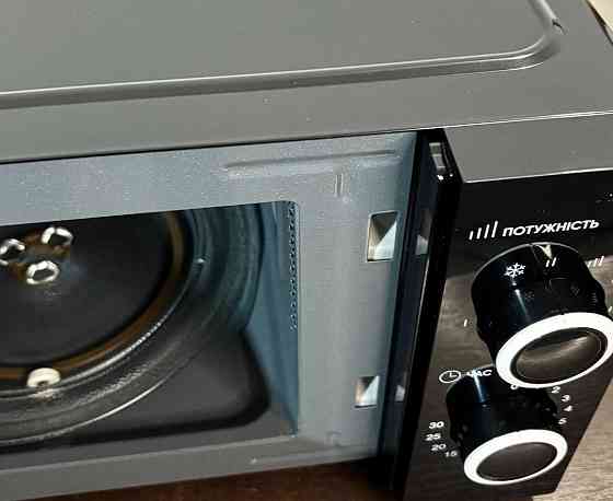 Мікрохвильова піч мокрохвільовка Grunhelm 20 л. Київ