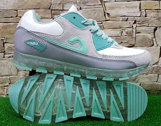 Led кроссовки. ТМ Demax. Киев