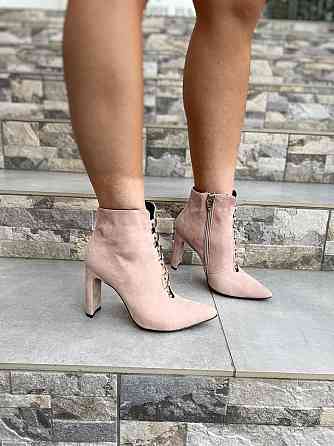 LIRIO Черевики жіночі LIRIO пудра натуральна замша 38р. каблук 9см ( /95-9551) Коломыя