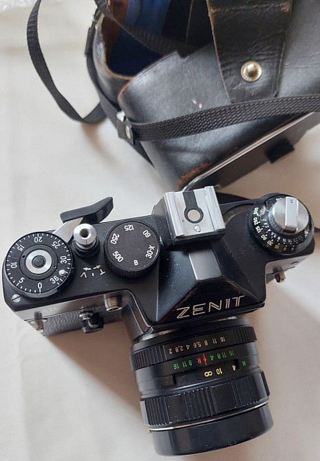 Фотоаппарат Зенит 11 с обьективом гелиос 44 м. Киев - изображение 7