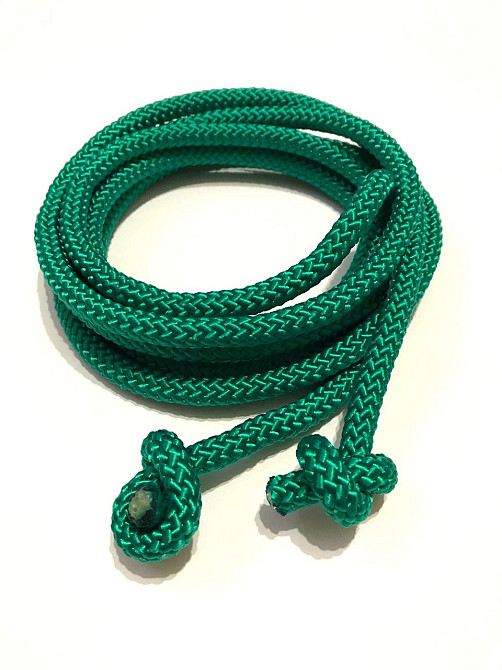 Скакалка гімнастична для гімнастики художньої 3 метри зелена 10 мм дитяча спортивна мотузкова Кам'янське - фото 1