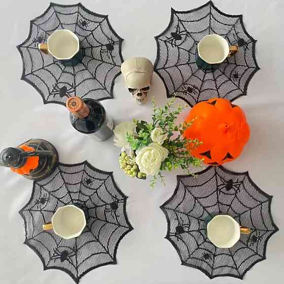 Декор на Хелловін салфетки сервірувальні 4 штуки 30 см чорний Київ