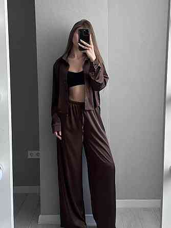 Женский базовый костюм двойка: рубашка и брюки из шелка армани Шоколадный Одесса