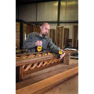 Струбцина DeWALT &quot;XL&quot; тригерна (швидкозатискна), 600 мм, тиск 270 кг. (DWHT0-83186) Вінниця