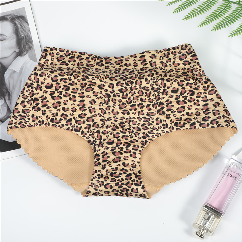 Трусы с пушапом женские бесшовные леопардовый L(42) Киев - изображение 1