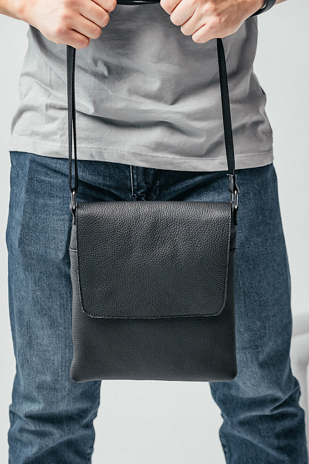 Чоловіча барсетка з клапаном, чорна сумка через плече з натуральної шкіри, класичний месендджерMasterSem Київ - фото 2