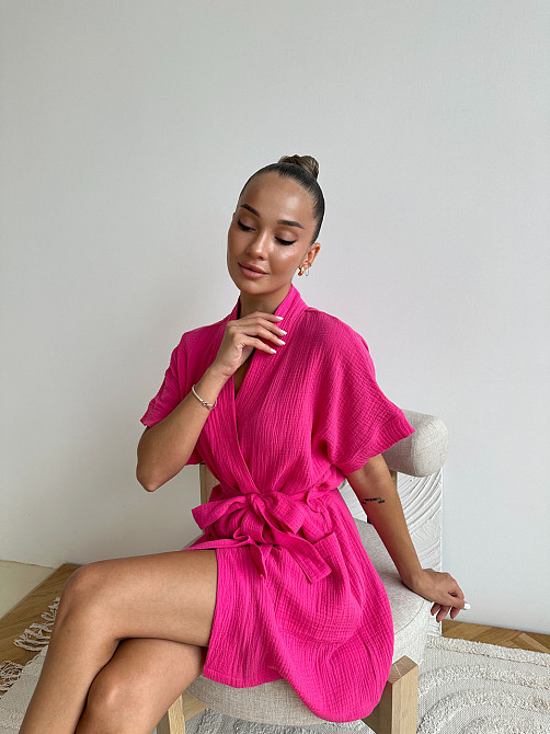 Халат жіночий літній бавовна з мусліну короткий COSY Hawaii з коротким рукавом на запах з кишенями малиновий Одеса - фото 5