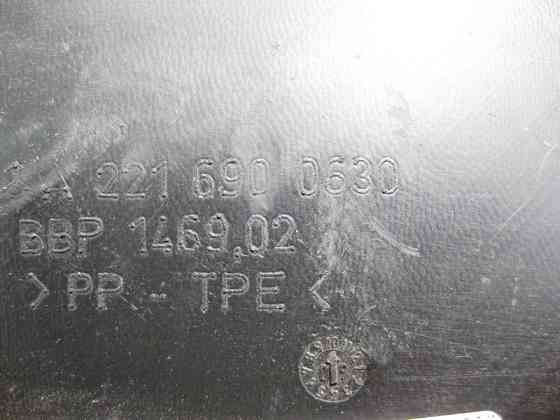 Mercedes-Benz  A2216900630 Підкрилок передній правий задня частина S-Class W221 Одеса