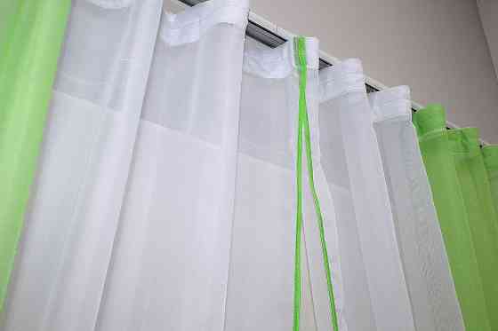 Кухонные шторы VR-Textil № 017к комбинированные с подвязками темно-салатовый с белым 265х170 см (50-639) Киев