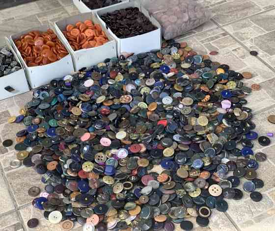 Ґудзики гурт/від 100 шт. асорті Київ