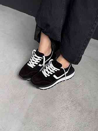 Molly Кроссовки женские MOLLY черные натуральная замша 36-40 (5358) Коломия