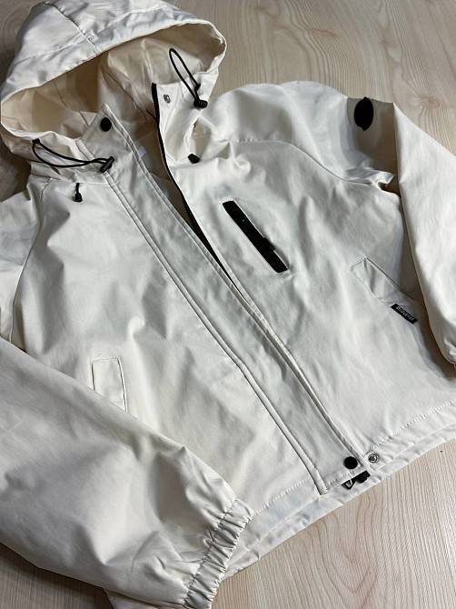 Куртка женская YZY 30128 ветровка оверсайз с капюшоном на подкладке one size, молочний, one size Киев - изображение 12
