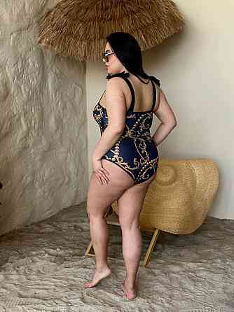 Женский сдельный купальник больших размеров с парео plus size с поролоновыми чашками и принтом бифлекс черный 3XL Одесса