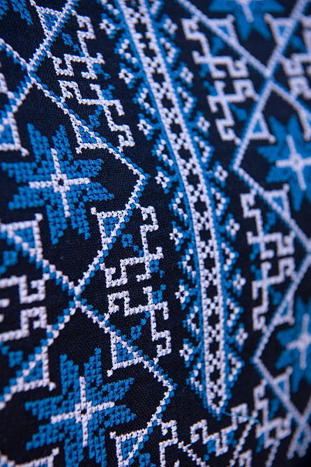 Вишиванка жіноча лляна з довгим рукавом темно-синя топ Київ - фото 2