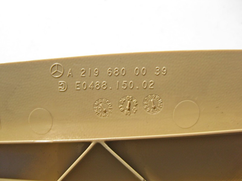 Mercedes-Benz  A2196800039 8K67 Права бічна бежева кришка панелі приладів - торпеди CLS C219 Одесса - изображение 3