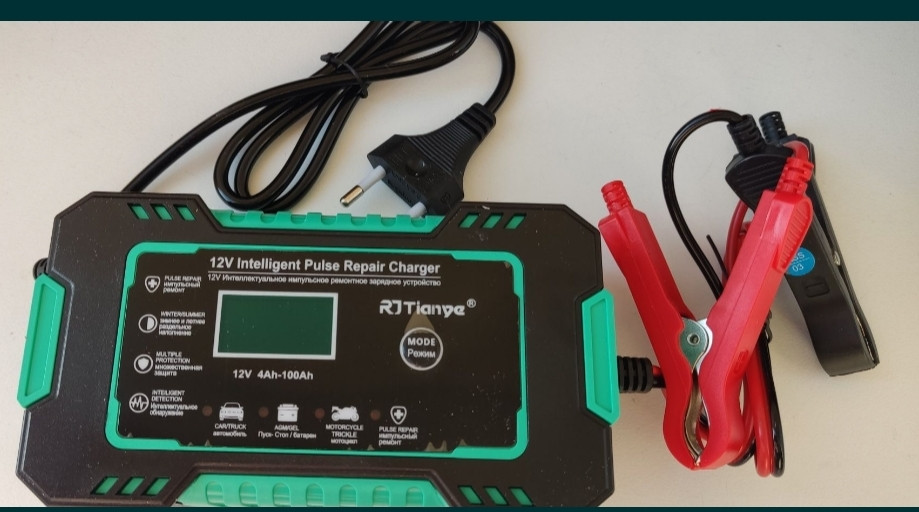 Автомобильное зарядное устройство.Імпульсний зарядний пристрій RJ Київ - фото 1