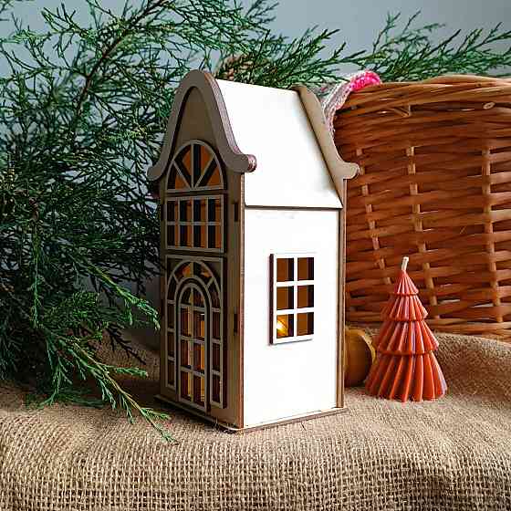 Декоративний будиночок з дерева 22 см , Скандинавський стиль, LED підсвітка Ірпінь
