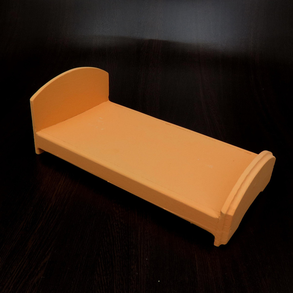 Кровать для кукол 