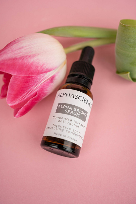 ALPHASCIENCE Alpha Bright Serum Сироватка для ультра-сяяння та лікування гіперпігментації 30 мл Дніпро - фото 2
