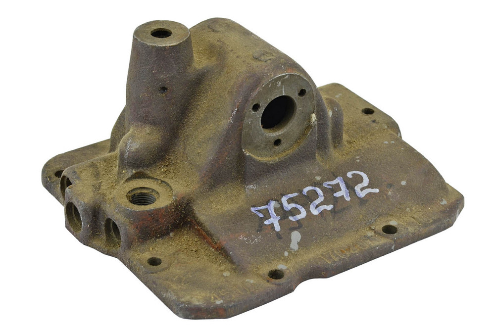 Крышка КПП 452 боковая ГОЛАЯ, механизма переключени передач Мукачево - изображение 1