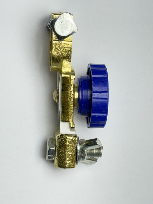 Клемма универсальная минусовая акб с отключателем массы Харьков - изображение 1