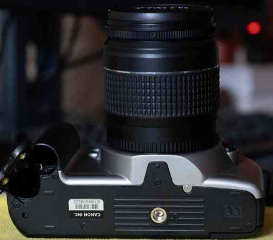 Фотоапарат Canon EOS 3000N + об'єктиви. Київ