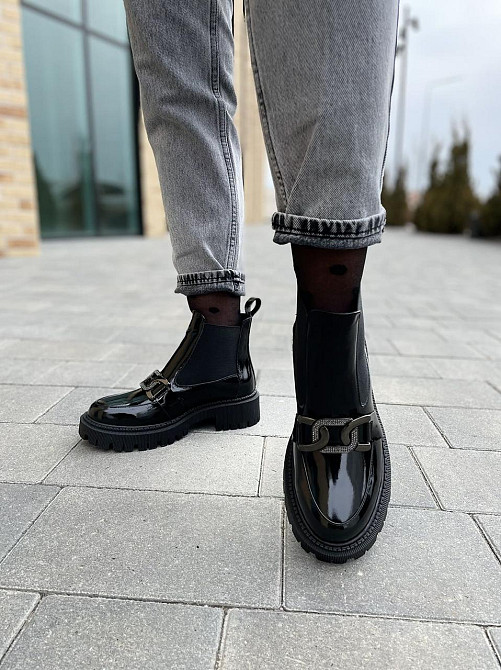 SOTHBY'S Черевики жіночі Sothby 's чорні шкіра лакована 37р. (M-1079 4988) Коломия - фото 3