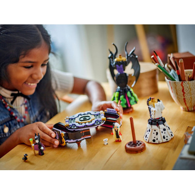 Конструктор LEGO Disney Classic Сукні Малефісенти та Лютелли де Віль (43262) Вінниця - фото 8