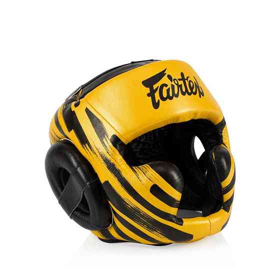 Боксерський шолом Fairtex HG16 Gold M Кам'янське