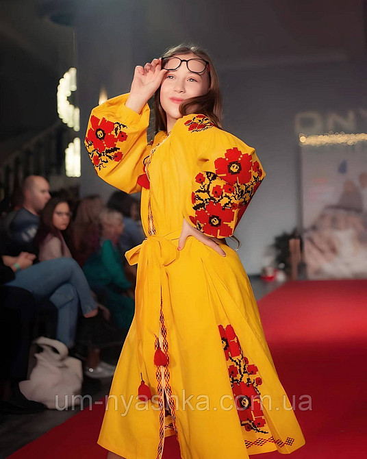 Дитяче вишите лляне плаття "Квіти Праги" р.134-164 Кривий Ріг - фото 8