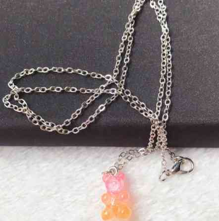 Подвеска с мармеладным мишкой, оранжевый + розовый - длина 50см, смола, цинковый сплав Киев