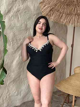 Жіночий купальник суцільний великого розміру на кісточках plus size на бретельках з морським декором чорний 3XL Одеса