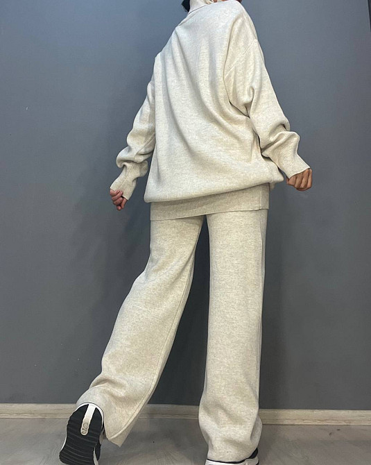 Костюм женский My fashion 202401-101 брюки со стрелкой шнурок и удлиненный свитер оверсайз one size, світло-бежевый, one size Киев - изображение 12