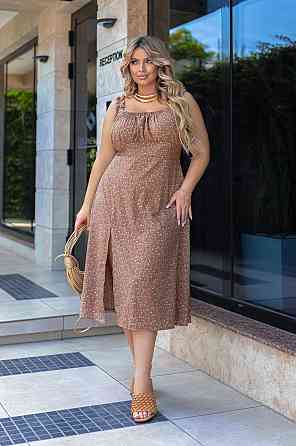 Летнее женское платье миди 