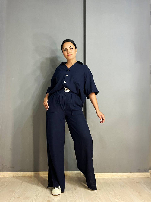 Костюм женский Mix Ray 4157 рубашка оверсайз брюки с разрезами по бокам ровные от бедра темно синий, темно-синий, S Киев - изображение 13