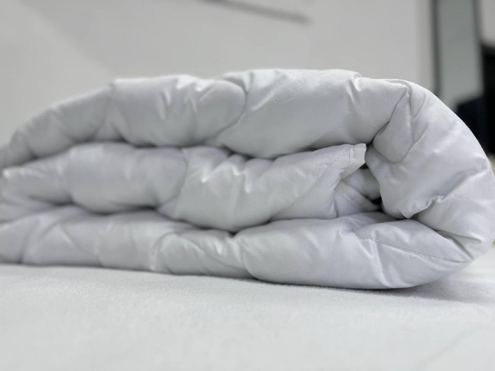 Novita Ковдра Novita Євро 200х210 см антиалергенна Полісатин біла рис.Novita Київ - фото 4