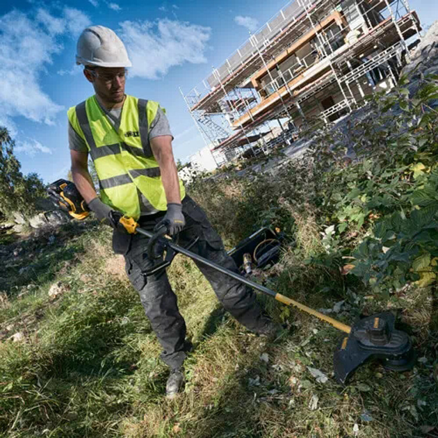 Професійна акумуляторна безщіткова коса (тример) DeWALT DCM571N : без АКБ,косіння 38 см, ніж і жилка Київ - фото 10