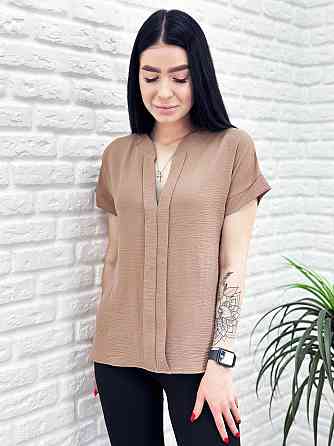 Однотонная летняя блуза 