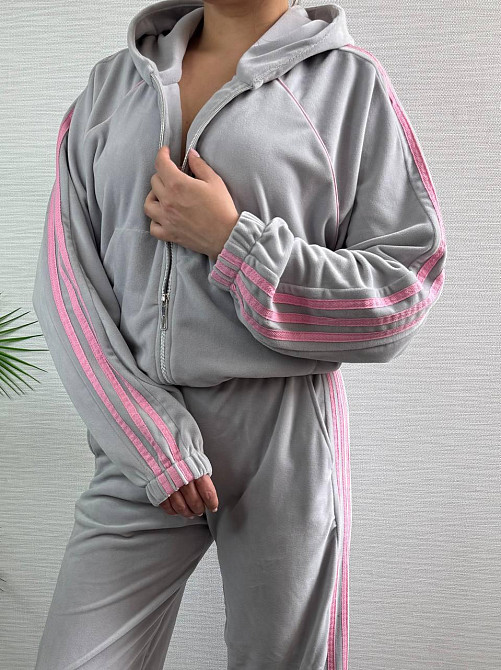 Жіночий стильний велюровий-плюшевий костюм двійка. Сірий, 46/48 Одеса - фото 6