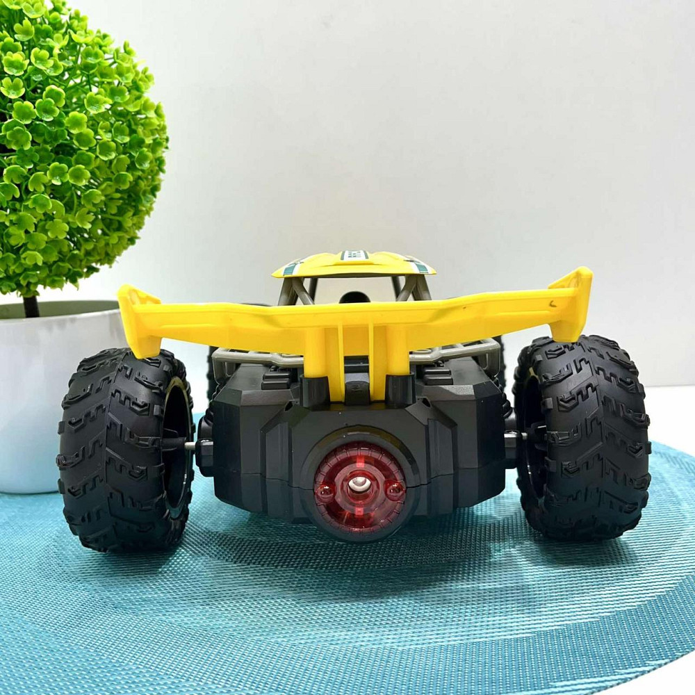 Машинка на радіокеруванні з парогенератором та світлом 32,5см 1:12 Жовта (W338-3) Чернігів - фото 4