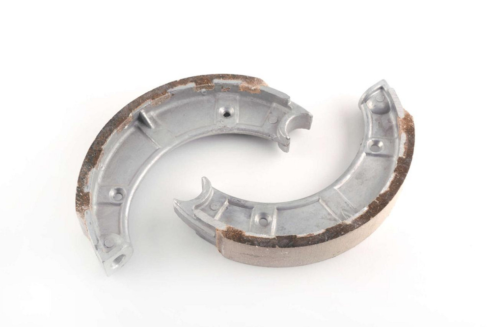 Колодки тормозные (барабан, перед) ИЖ Мукачево - изображение 1