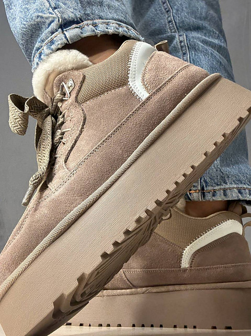 Ботинки женские Hengji 275-3 угги замшевые с мехом на платформе бежевые, 40, 25 см Киев - изображение 19