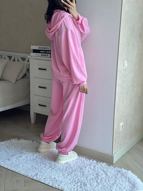 Женский прогулочный оверсайз костюм двойка: кофта и штаны двунить Розовый Одесса - изображение 2