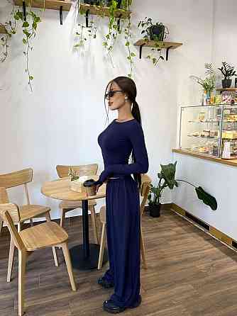 Жіночий базовий прогулянковий костюм двійка: лонгслів і штани турецька віскоза. Синій, 48/50 Одеса